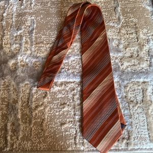 Brand new Croft & Barrow tie